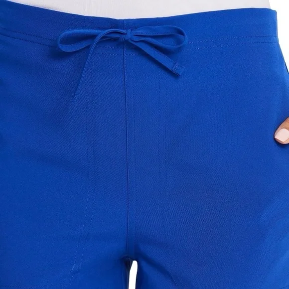 Drawstring Scrub Set - Picture 11 of 16